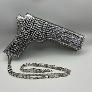 RIOSCRTU Metallic Gun-Shaped Clutch